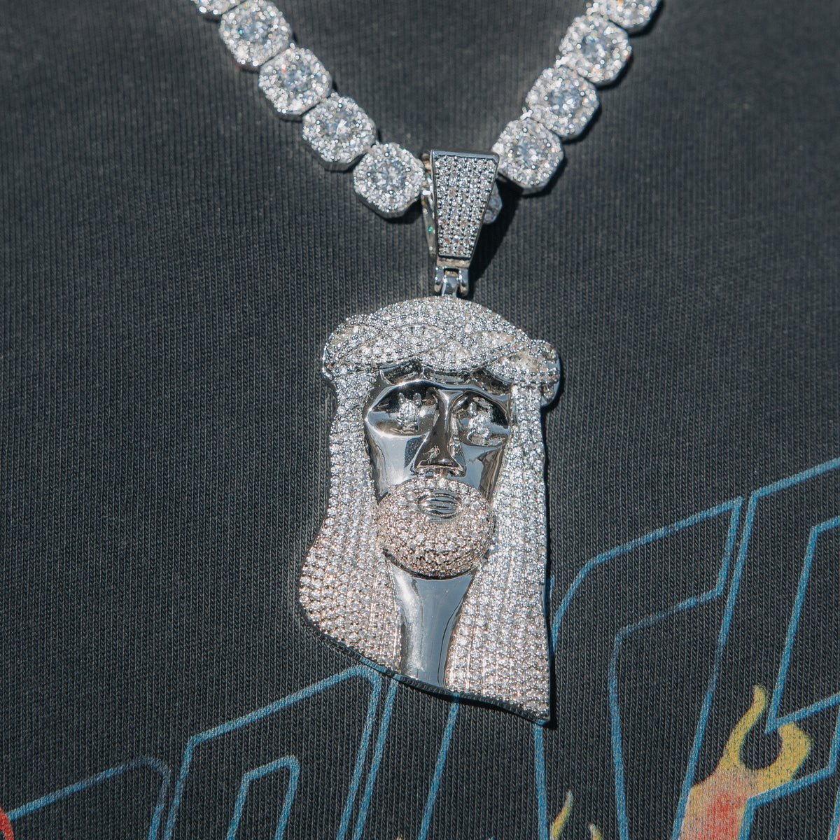 BIG JESUS PENDANT - WHITE GOLD - SANTMEZ®