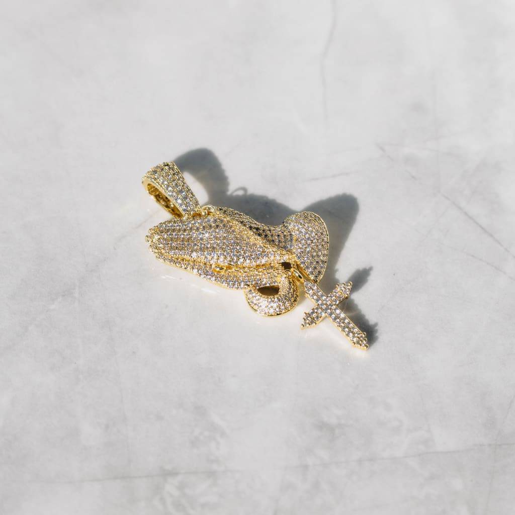 ICED PRAYING HAND PENDANT - 18K GOLD - SANTMEZ®