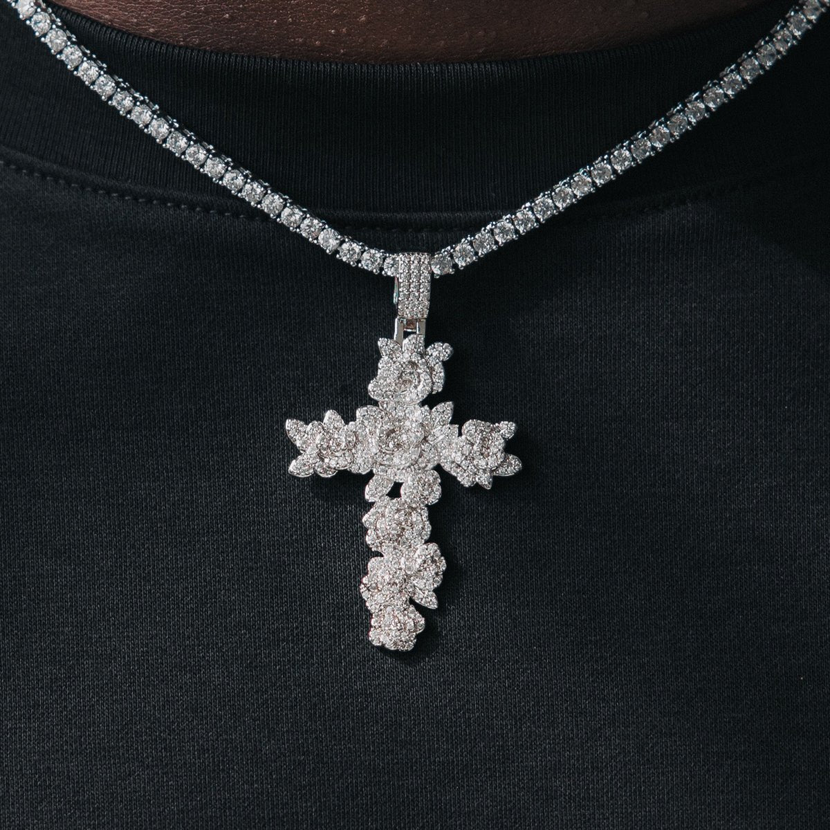 ROSE CROSS PENDANT - WHITE GOLD - SANTMEZ®